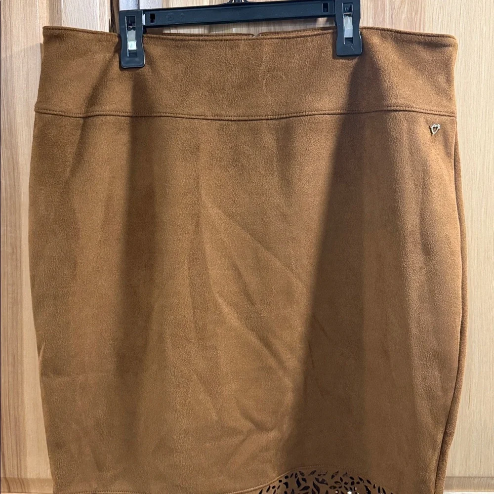 Thalia Sodi Tan Faux Suede Pencil Skirt with Stunning Unique Cutout Hem Size L